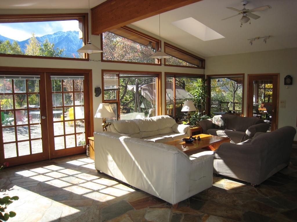 Kapristo Lodge Golden Ngoại thất bức ảnh